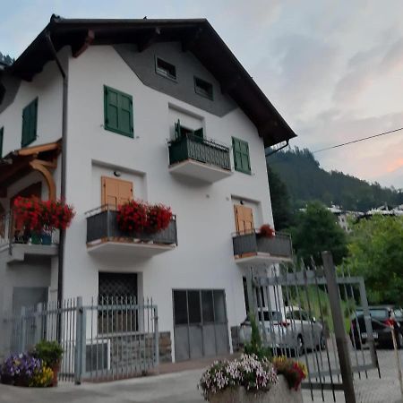 Casa Stefani Apartment Commezzadura Ngoại thất bức ảnh